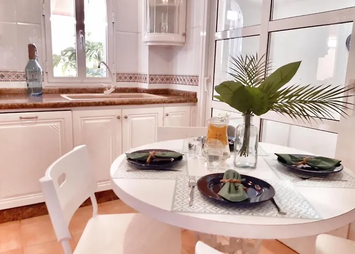 Duque Holidays * Адехе