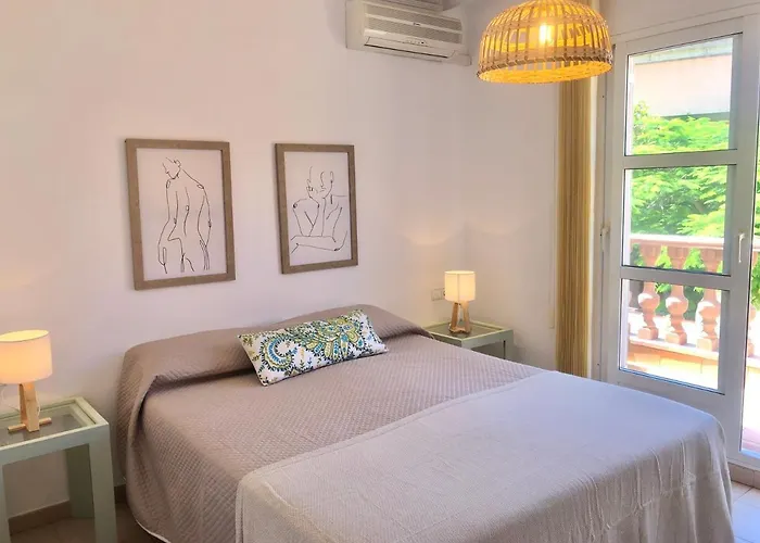 Будинок відпочинку Duque Holidays *